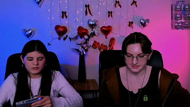 lizzie boom  online show from 18, 2, 2026