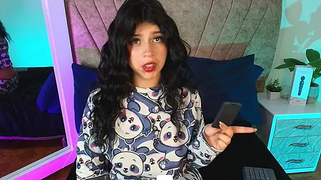 hannaa cute online show from 26, 5, 2026