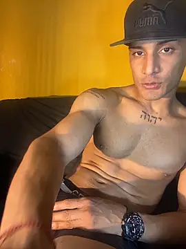 Snapshot of Maicol_xxxx chatting on 4, 2, 2026 Maicol xxxx online show from 4, 2, 2026