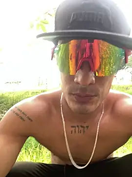 Snapshot of Maicol_xxxx chatting on 5, 3, 2026 Maicol xxxx online show from 5, 3, 2026