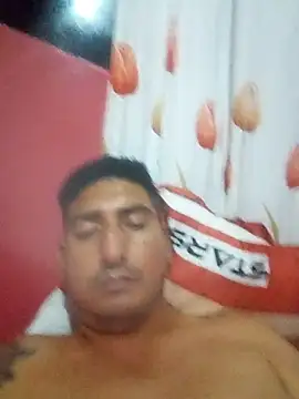 Yrresistible666 online show from 7, 2, 2026