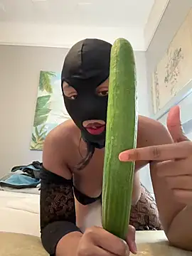 Snapshot of cassie_miller_velvet chatting on 18, 1, 2026 cassie miller velvet online show from 18, 1, 2026