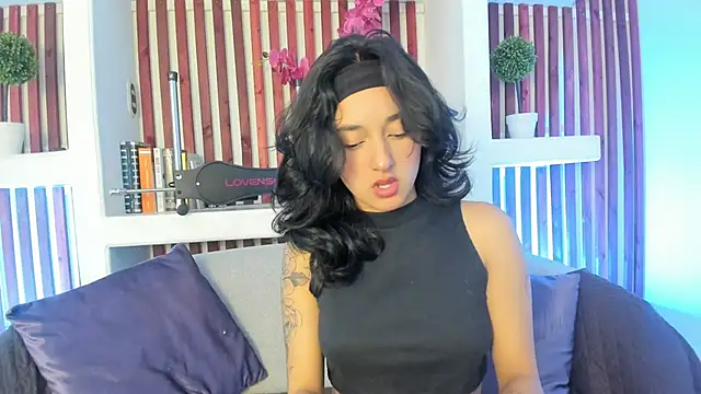 Kaorusweet online show from 4, 2, 2026