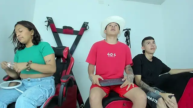 Three Ways to Love online show from 15, 1, 2026