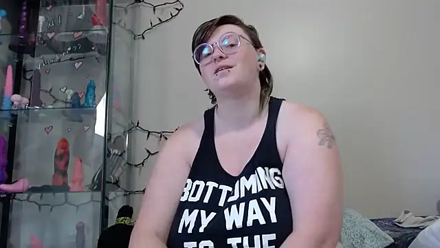 Snapshot of Pupghostt chatting on 14, 5, 2026 Pupghostt online show from 14, 5, 2026