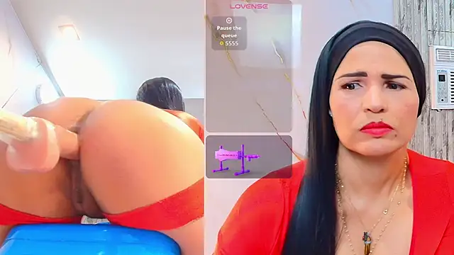 Snapshot of Isis_car0lina chatting on 6, 6, 2026 Isis car0lina online show from 6, 6, 2026