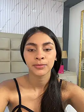 ManuelaEvans  online show from 28, 2, 2026