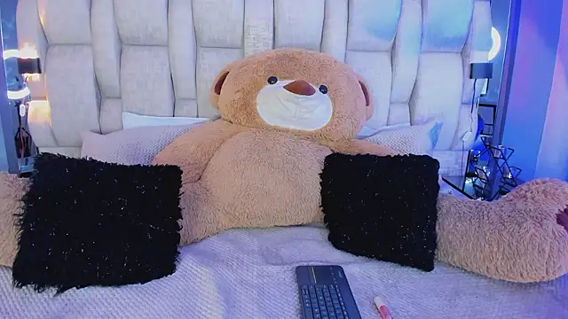  PaulinaDoll  online show from 28, 3, 2026