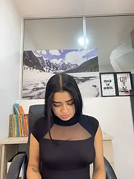 Snapshot of Emilyy05_ chatting on 19, 7, 2026 Emilyy05 online show from 19, 7, 2026