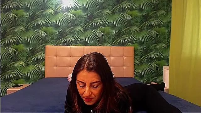 Snapshot of Stella_John chatting on 14, 1, 2025 Stella John online show from 14, 1, 2025