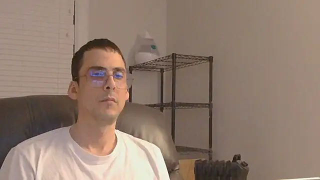 Snapshot of SissyJosh chatting on 27, 5, 2026 SissyJosh online show from 27, 5, 2026