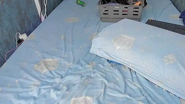 RedAssHottie online show from 2, 3, 2026