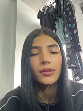 Ema Rose  online show from 6, 2, 2026