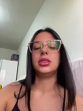 Snapshot of jujuarantes__2026 chatting on 25, 2, 2026 jujuarantes 2026 online show from 25, 2, 2026