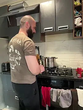 DamonSalvatore2 online show from 11, 3, 2026