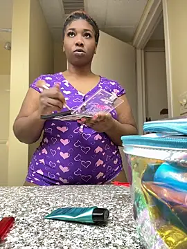 Ghoulsnooze 19 online show from 27, 4, 2026