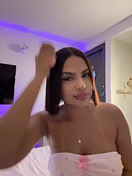 Irina Velvett online show from 3, 2, 2026