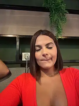 Irina Velvett online show from 17, 6, 2026