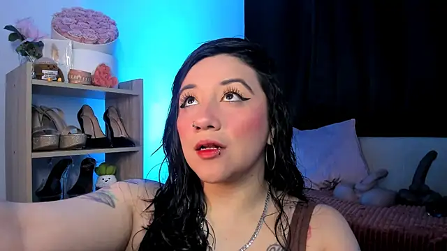 rose xdd online show from 18, 4, 2026