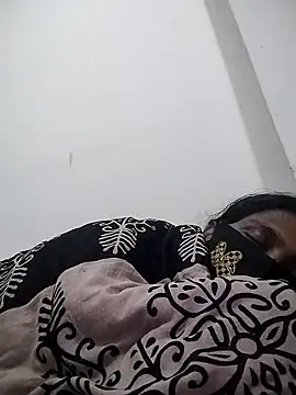 Snapshot of Hot_Sweety02 chatting on 9, 1, 2026 Hot Sweety02 online show from 9, 1, 2026