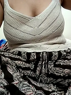 ShamaParvin online show from 13, 2, 2026