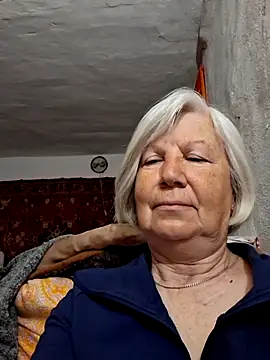 Snapshot of KlaudiaDarling chatting on 2, 5, 2026 KlaudiaDarling online show from 2, 5, 2026