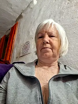Snapshot of KlaudiaDarling chatting on 8, 5, 2026 KlaudiaDarling online show from 8, 5, 2026