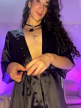 Snapshot of LunaDupont chatting on 17, 1, 2026 LunaDupont online show from 17, 1, 2026