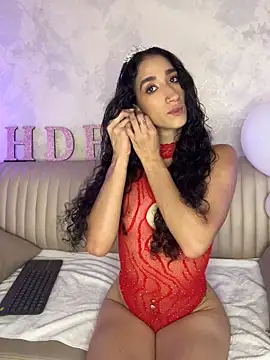 Snapshot of LunaDupont chatting on 5, 2, 2026 LunaDupont online show from 5, 2, 2026