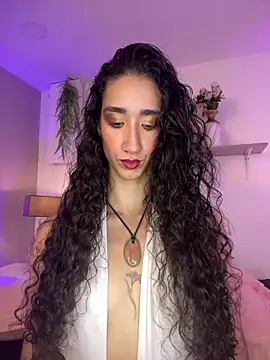 Snapshot of LunaDupont chatting on 28, 2, 2026 LunaDupont online show from 28, 2, 2026