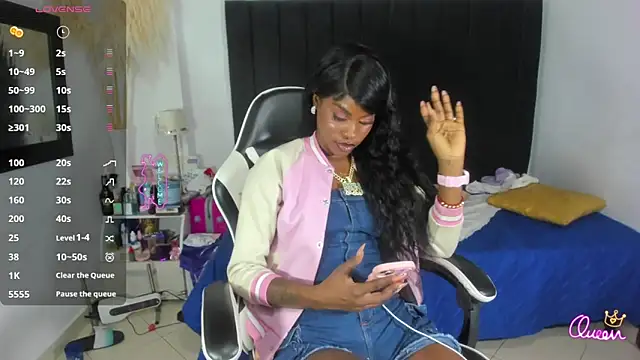 karen adamss online show from 11, 4, 2026