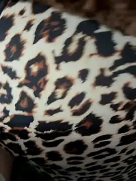 Snapshot of duyenem2k chatting on 8, 1, 2026 duyenem2k online show from 8, 1, 2026