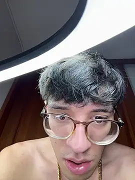 ArthurDavies  online show from 9, 2, 2026