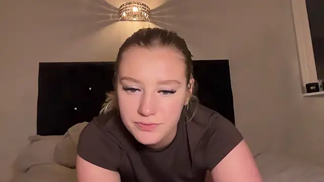 RoxyLexx online show from 9, 1, 2026