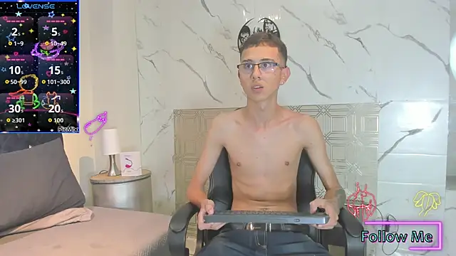 asher lux online show from 1, 4, 2026