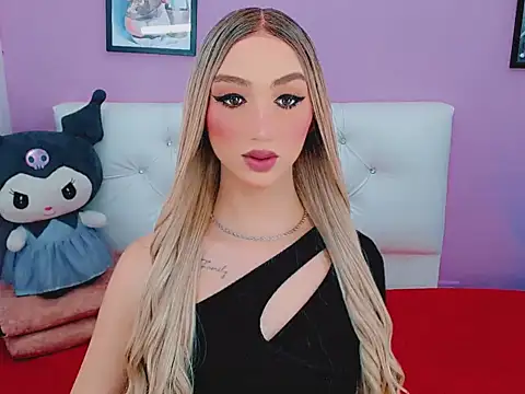 Snapshot of shantal_gil chatting on 2, 6, 2026 shantal gil online show from 2, 6, 2026