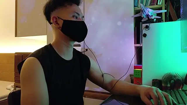 OnlyHand9x online show from 8, 7, 2026