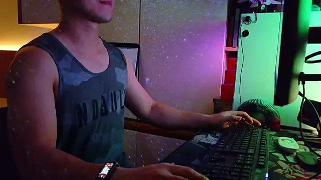 OnlyHand9x online show from 3, 8, 2026