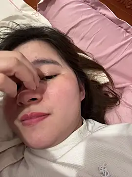 Snapshot of Small_big chatting on 6, 1, 2026 Small big online show from 6, 1, 2026