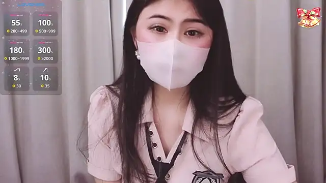 Snapshot of 1-Emma-1 chatting on 8, 1, 2026 1-Emma-1 online show from 8, 1, 2026