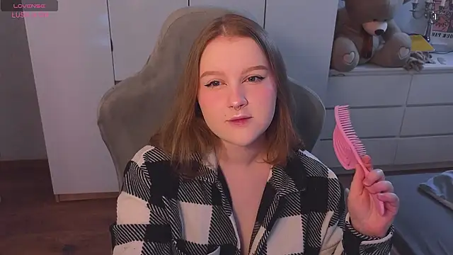 Snapshot of Ol1via chatting on 7, 2, 2026 Ol1via online show from 7, 2, 2026