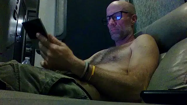 Snapshot of tittycum3636 chatting on 9, 7, 2026 tittycum3636 online show from 9, 7, 2026
