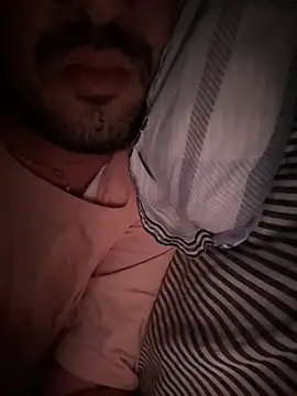 Snapshot of berkayneslihan chatting on 15, 3, 2026 berkayneslihan online show from 15, 3, 2026