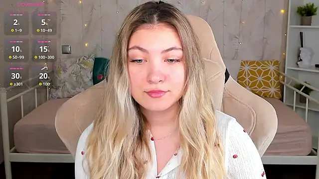 Snapshot of Angel__Grace chatting on 2, 3, 2026 Angel Grace online show from 2, 3, 2026