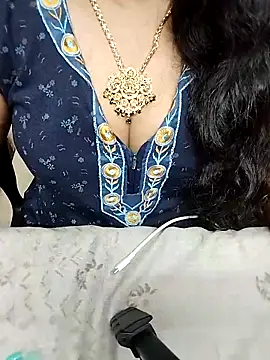 Snapshot of tamil-monisha chatting on 9, 2, 2026 tamil-monisha online show from 9, 2, 2026