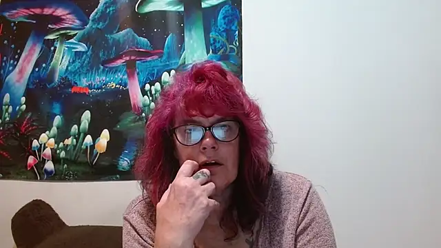 ladylavende3 online show from 15, 10, 2025