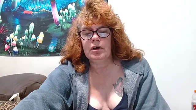 ladylavende3 online show from 1, 4, 2026