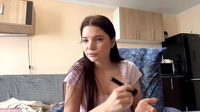 Snapshot of RiaDendy chatting on 6, 1, 2026 RiaDendy online show from 6, 1, 2026