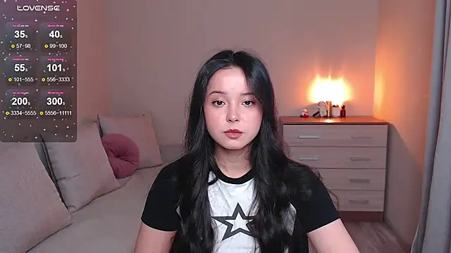 lia hetty online show from 6, 10, 2025