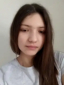 Snapshot of LunaTori456 chatting on 9, 1, 2026 LunaTori456 online show from 9, 1, 2026